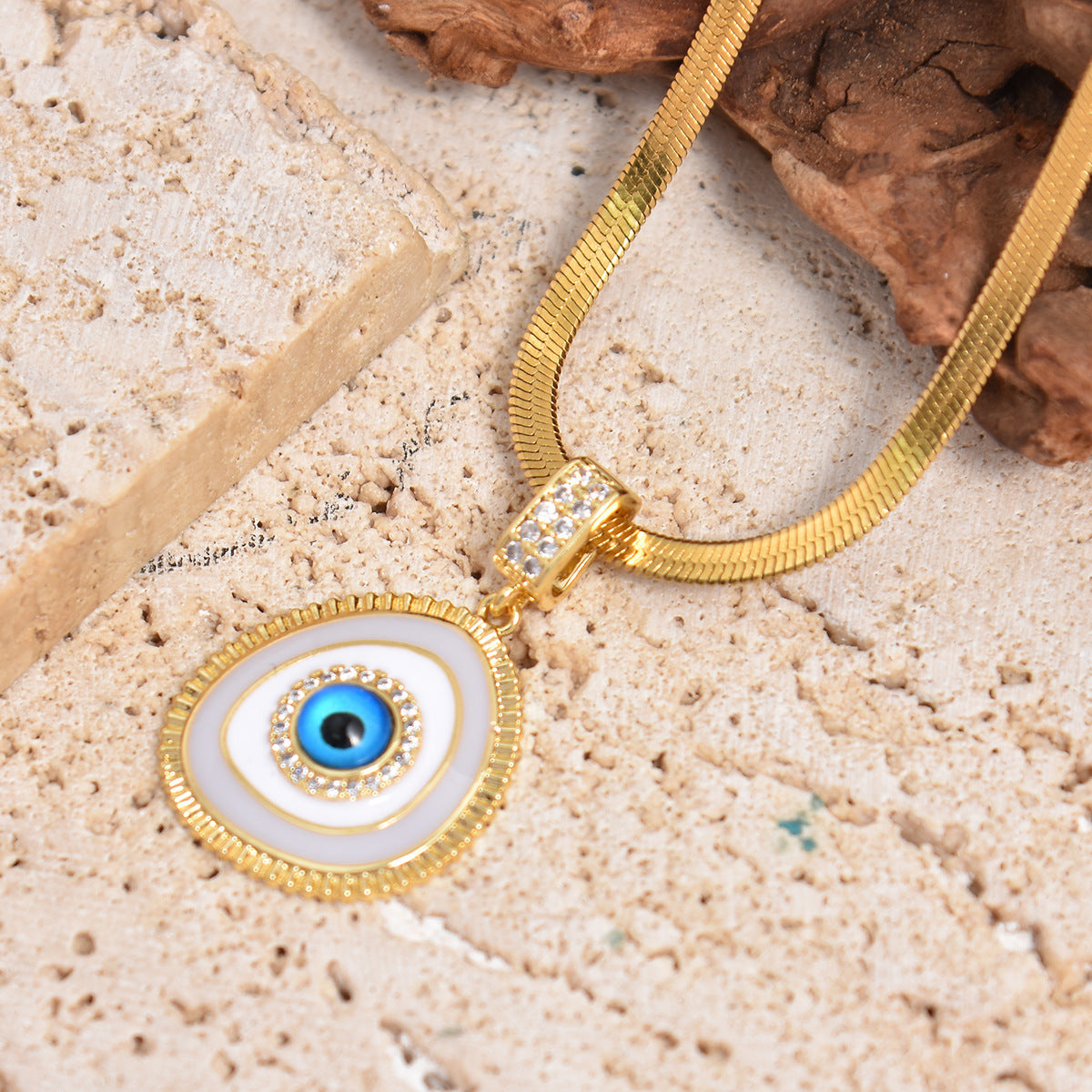 🧿Blue Evil Eye Heart Necklace - Gold Plated Copper Chain