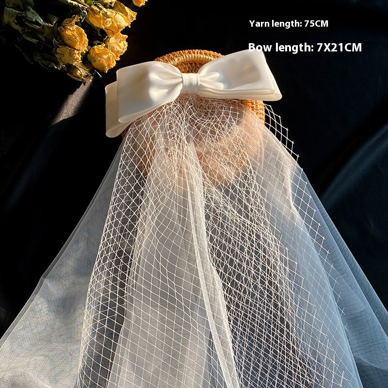 Elegant Wedding Bow Veil - Bridal Hair Accessory for Special Occasions