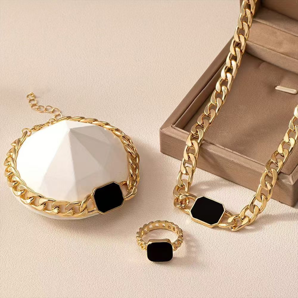 Diamond Weave Luxury Trio Set - Geometric Square Chain Necklace Bracelet Ring